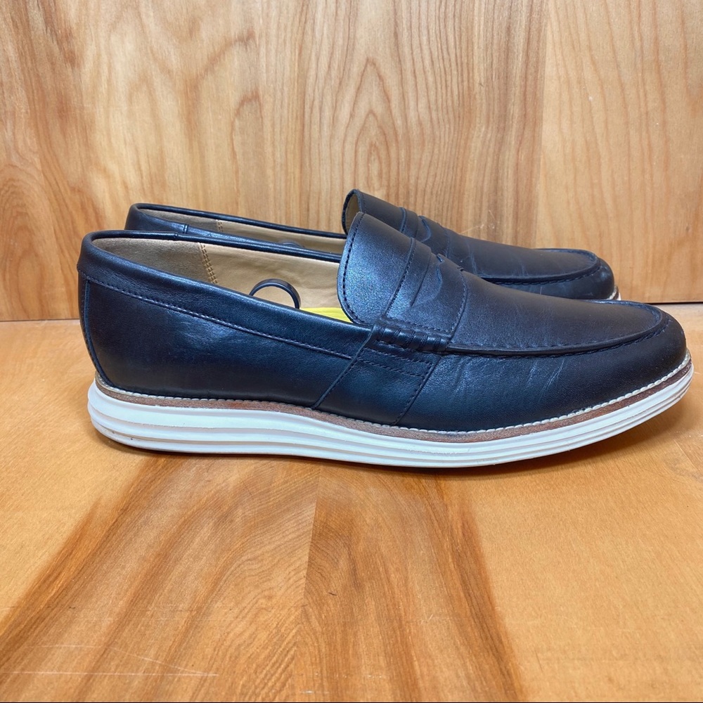 Cole Haan Black Leather Grand OS Loafers TSS0248